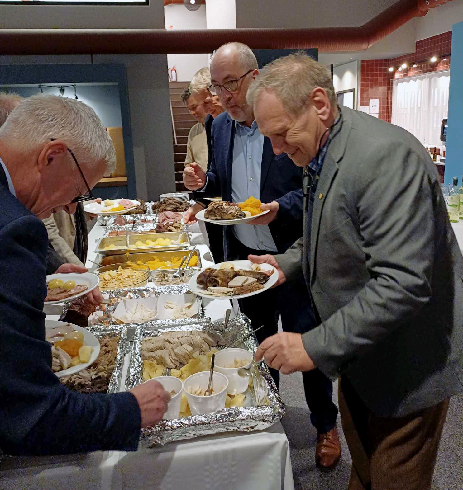 977Ec7b5 Dc4a 40D4 9565 6C8808d0d5f2